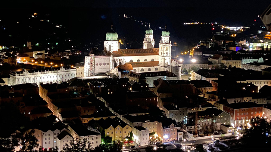 Passau bei Nacht